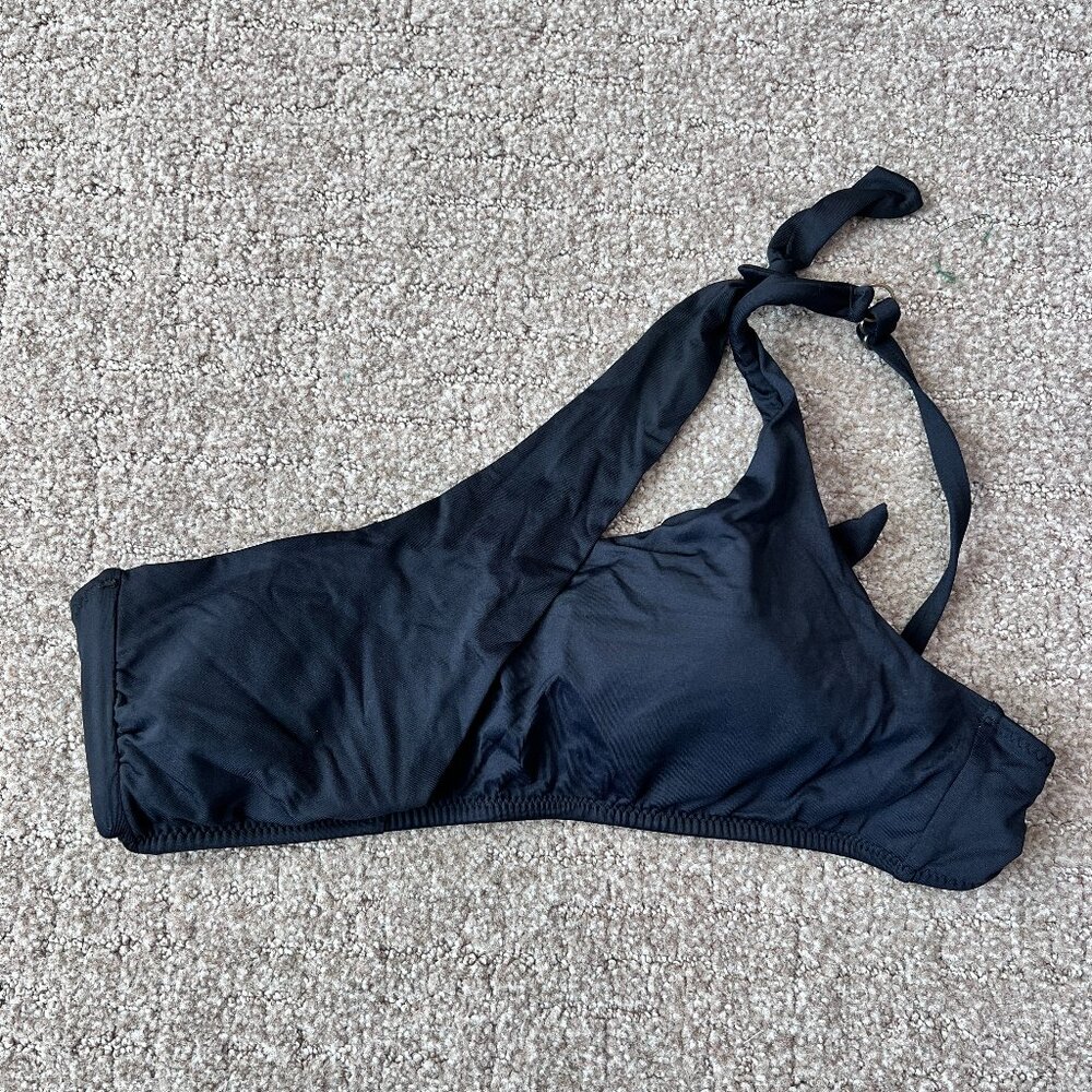 EVERYTHING BUT WATER Black Bikini Top One sided